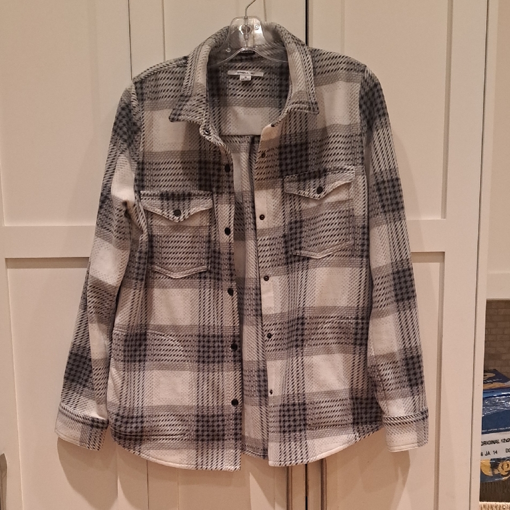 O'Neill Black and White Plaid Shacket.. Super Soft.